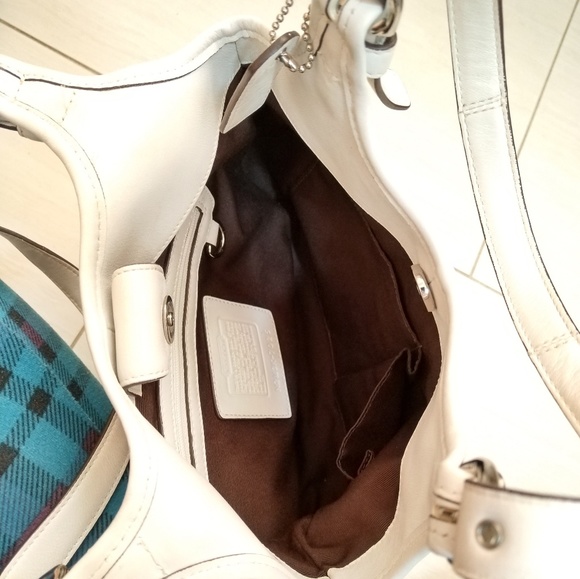 Authentic Coach 👜 - Picture 4 of 6